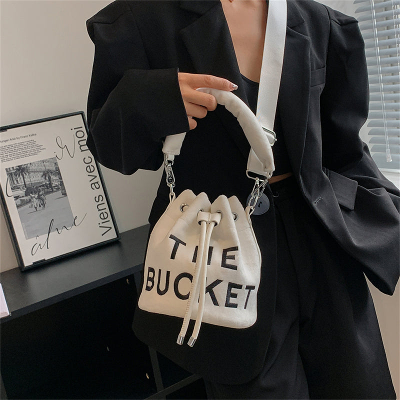 The Bucket - Kadife Bag