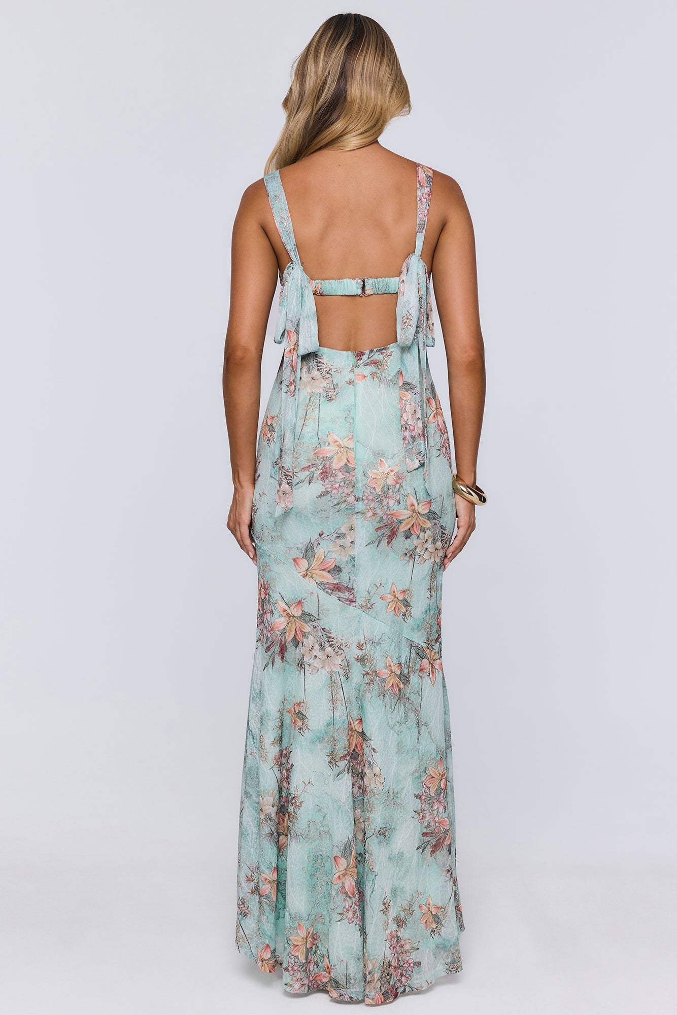 Bellezza Elbise III — Barzello