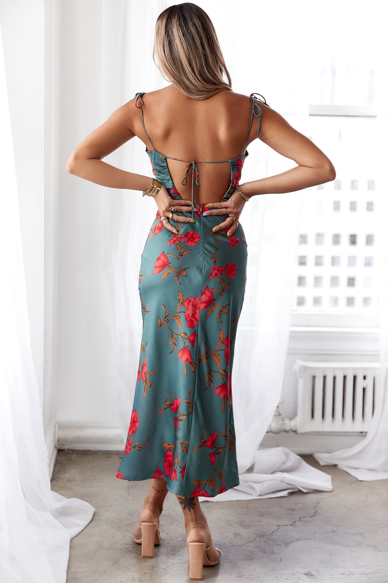 Manon Saten Midi Elbise — Barzello