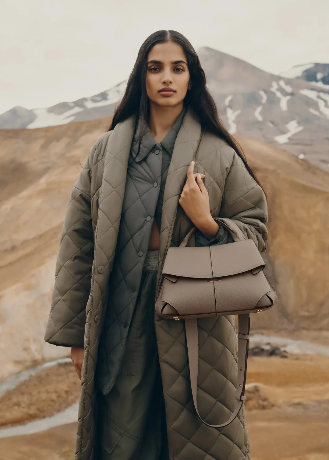 PARIS EDITION BEIGE BAG