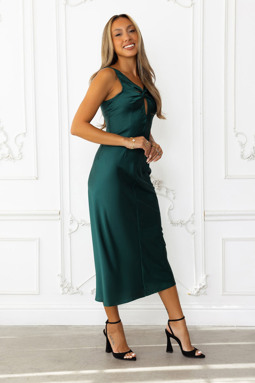 Xanthe Saten Midi Elbise — Barzello